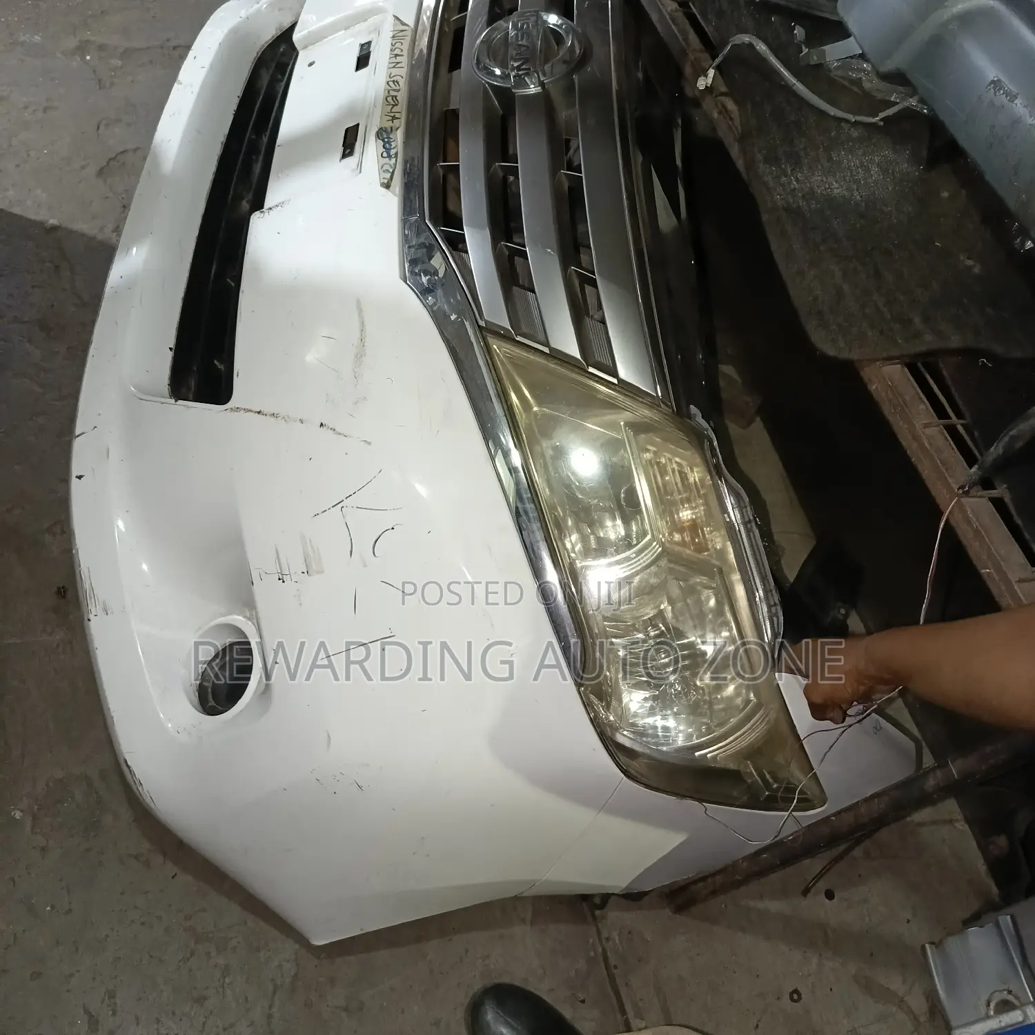 Alphard 2008 Nosecut.