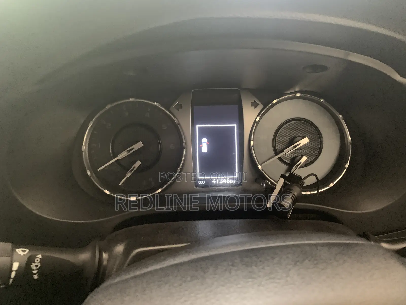Toyota Hilux 2021 Off white