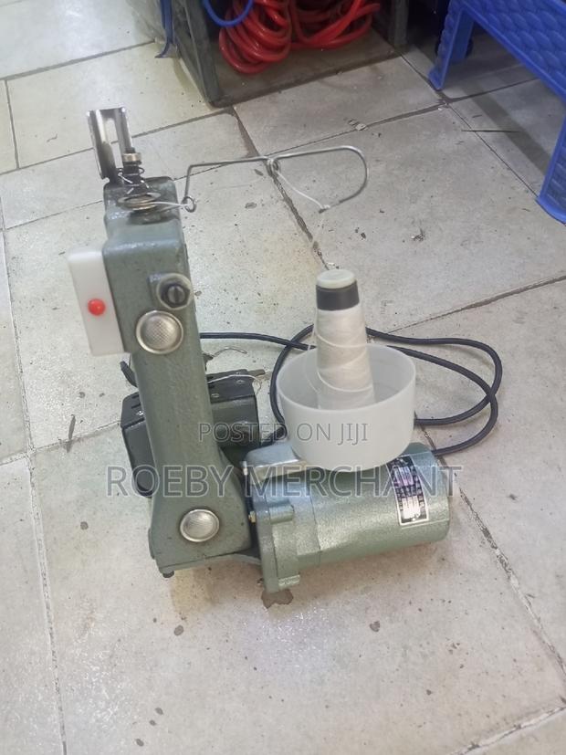 Authentic Bag Closer Machine - main view