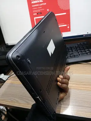 Laptop HP EliteBook 820 G2 4GB Intel Core I5 HDD 500GB