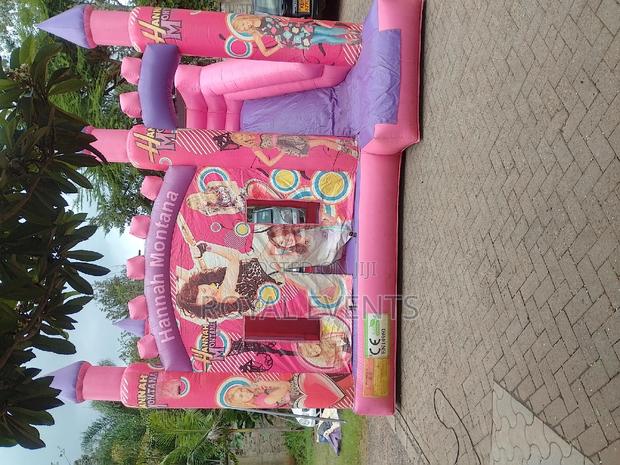 Bouncing Castle and Kids Entertainment - thumbnail 3