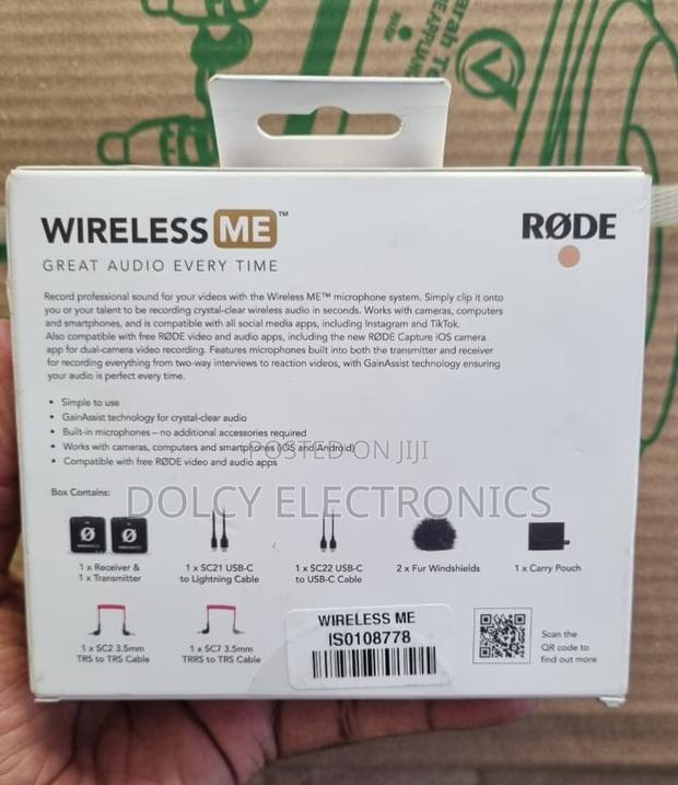 Wireless Me Compact Wireless Microphone System - thumbnail 2