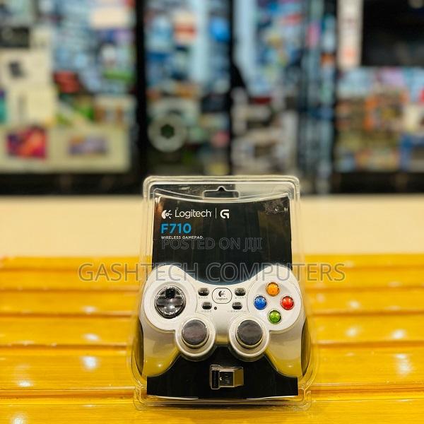 Logitech F710 Original Wireless Gamepad - main view