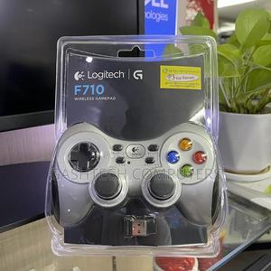 Logitech F710 Wireless Gamepad. - thumbnail 2