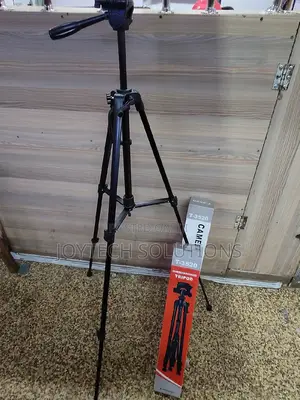 Tripod Phone / Camera Portrait and Landscape Enabled