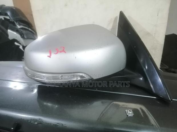 Nissan Teana J32 Power Side Mirror With Indicator Light - thumbnail 2
