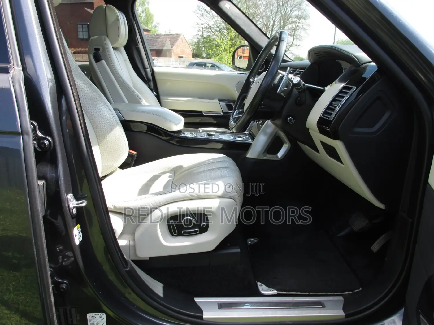 Land Rover Range Rover Vogue 2017 Matt Black