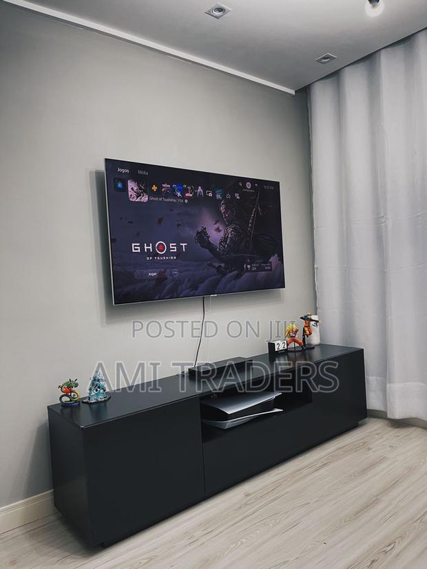Black Luxury Tv Stand (6ft)