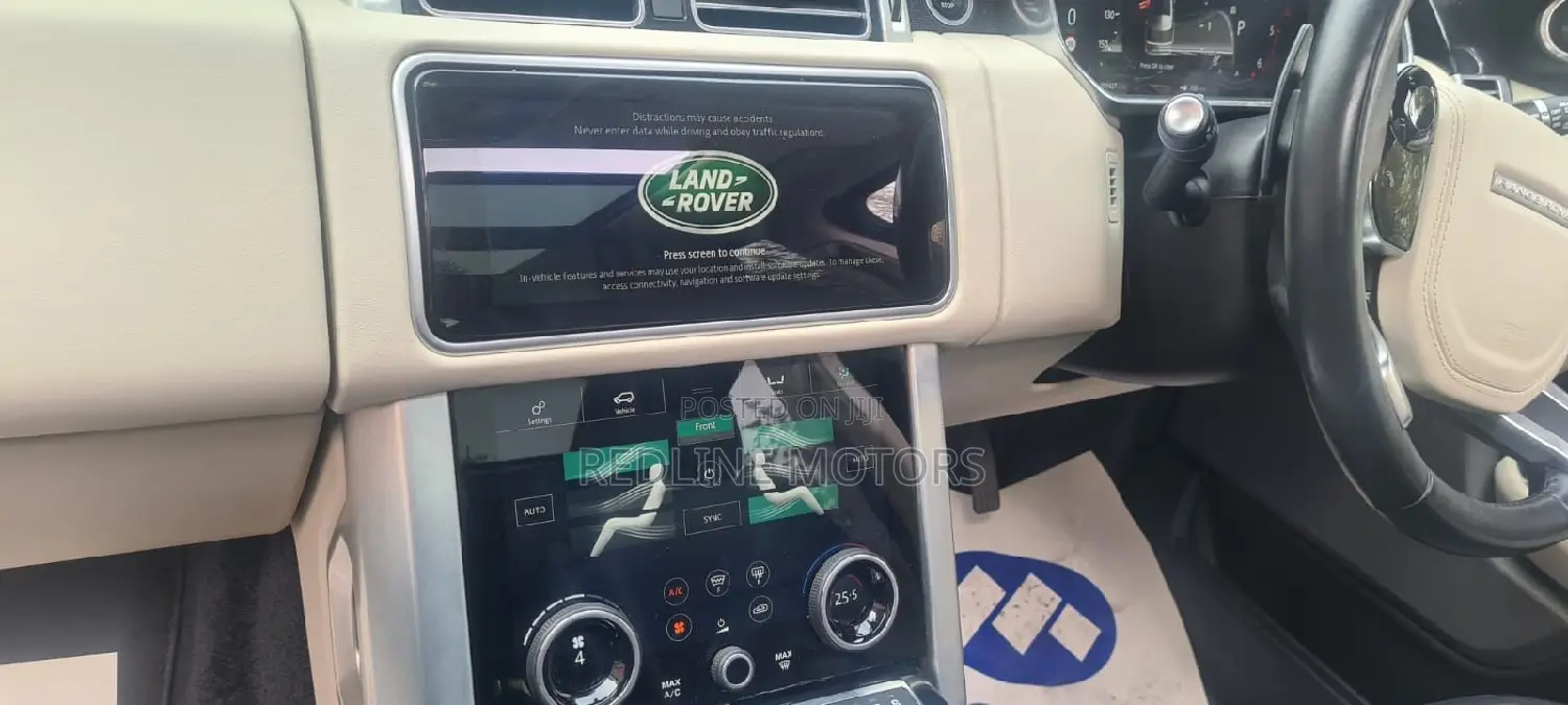 Land Rover Range Rover Vogue 2018 Silver