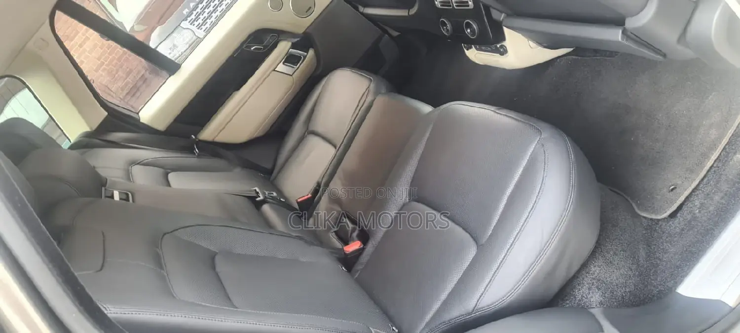 Land Rover Range Rover Vogue 2018 Silver