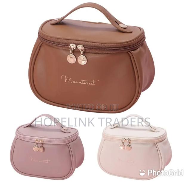 Makeup Bag Organizer - main view