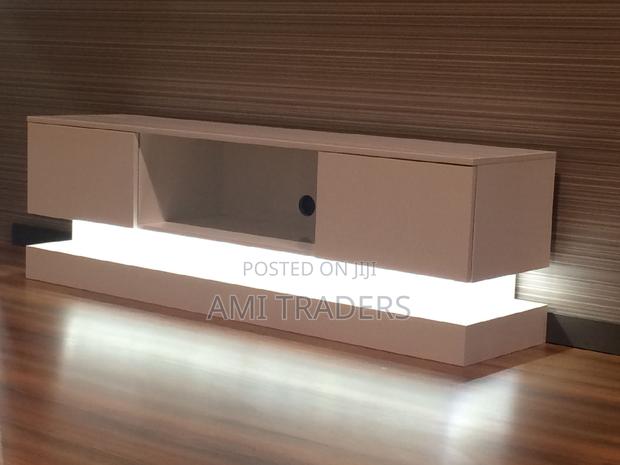 6ft White Tv Stand +LED