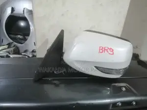 Subaru Legacy/Outback Br9 Power Side Mirror With Indicator