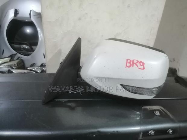 Subaru Legacy/Outback Br9 Power Side Mirror With Indicator - thumbnail 2