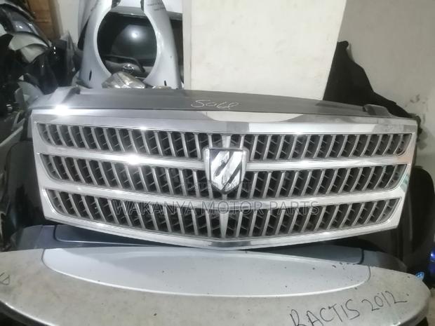 Toyota Alphard Grille Model 2005, Clean Ex Japan