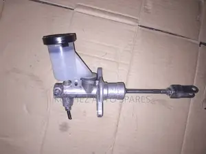 Clutch Master Cylinder for Nissan Hardbody
