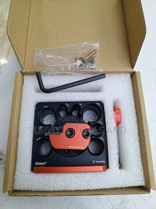 Dowel Cutter With Carbide Blade