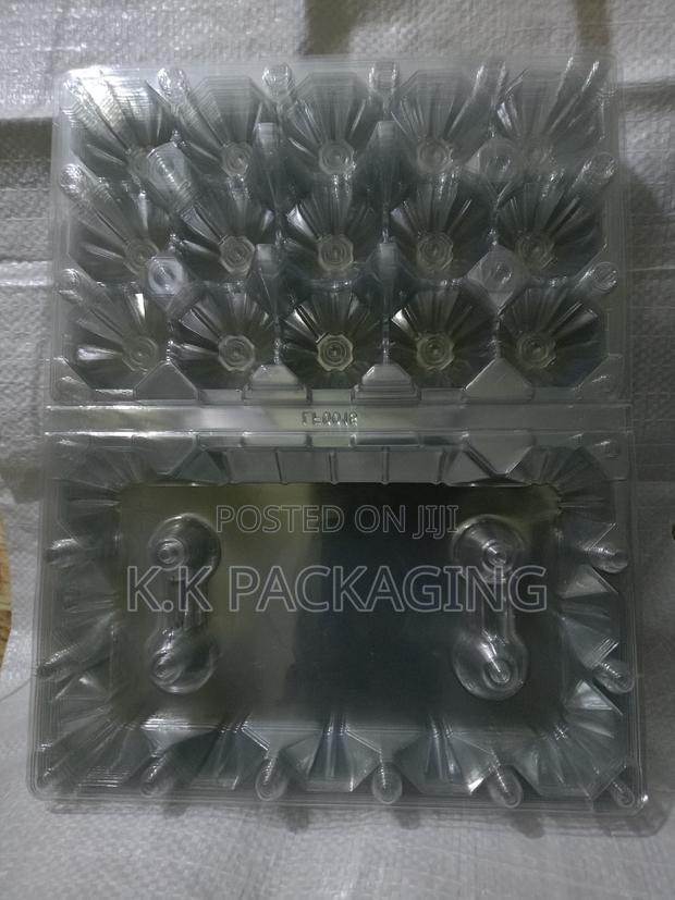 Clear Plastic Egg Trays 15 Holes - thumbnail 4