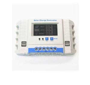 Solarmax 30a Solar Charge Controller - main view