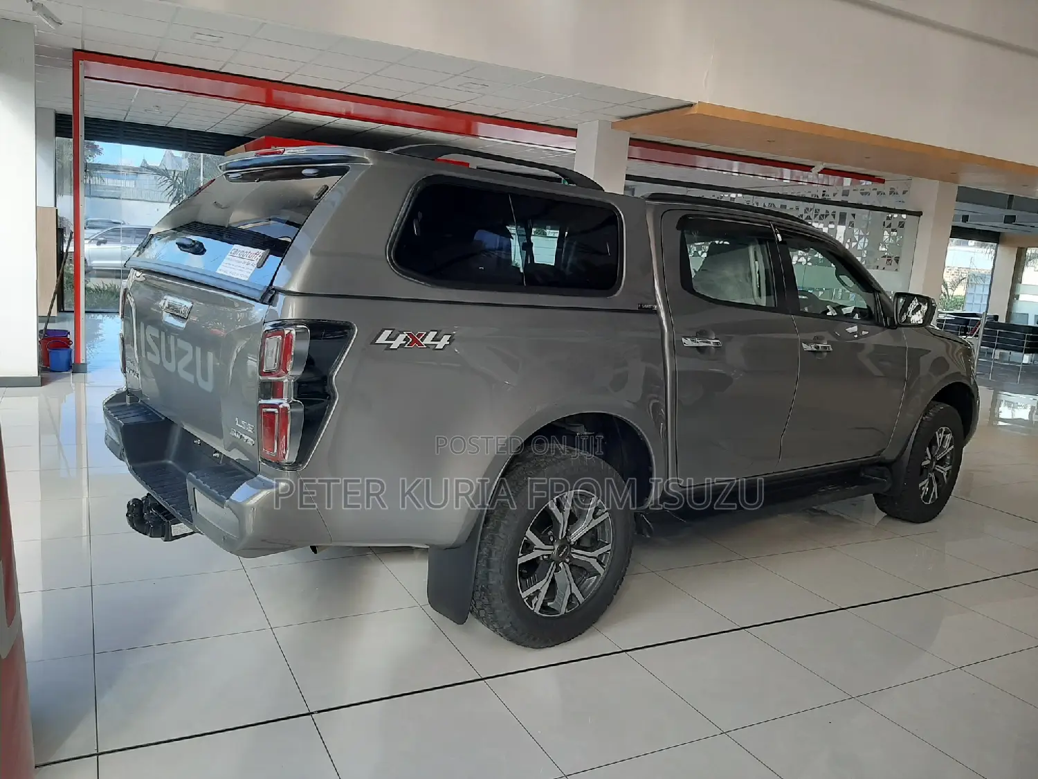 New Isuzu D-MAX 2024 Gray