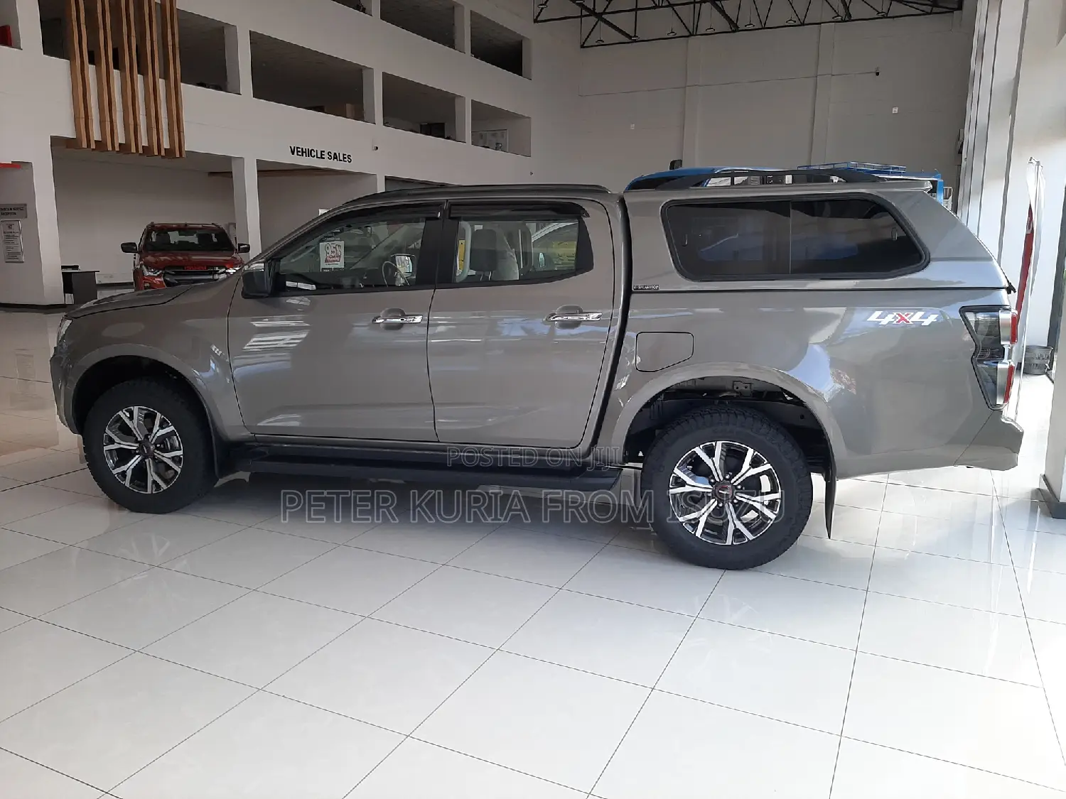 New Isuzu D-MAX 2024 Gray
