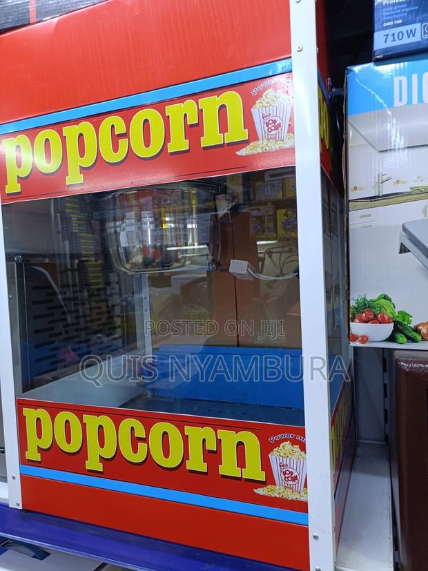Industrial Popcorn Maker (Machine). - main view