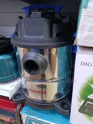 Wet and Dry Vacuum Cleaner