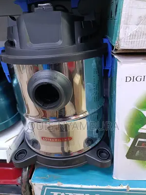 Wet and Dry Vacuum Cleaner.