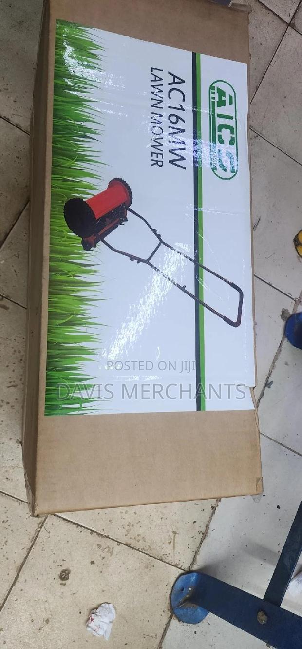 Manual 16" Lawn Mower - thumbnail 3