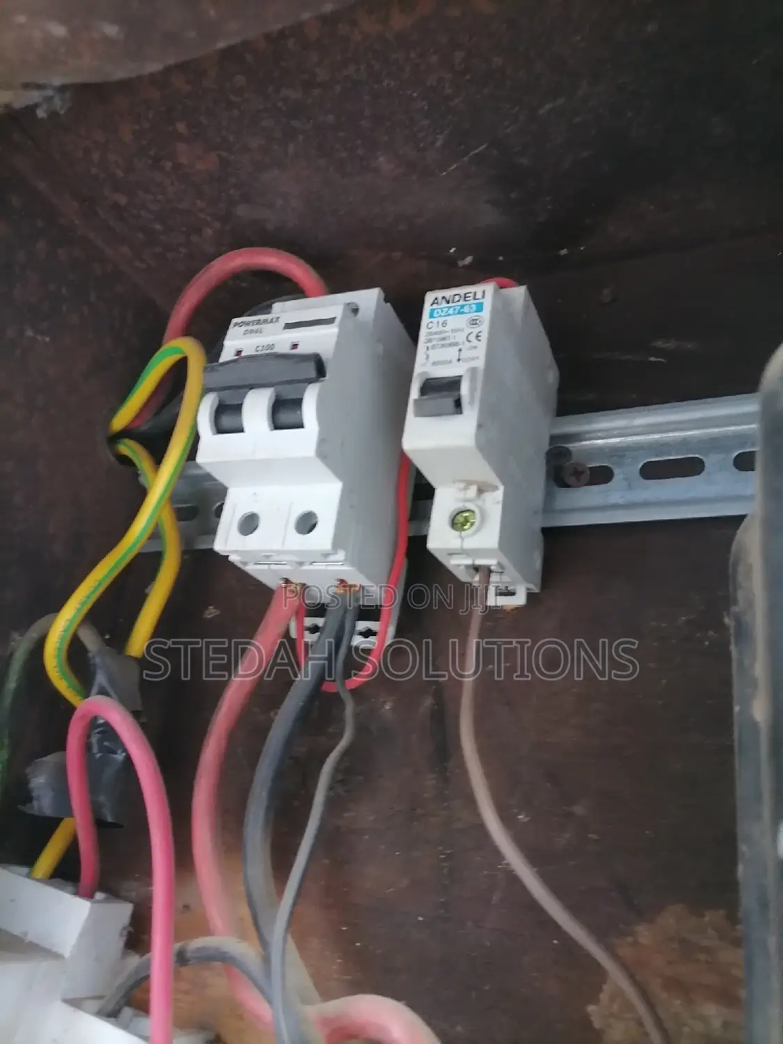 Electrician (Wiring/Repairs And Troubleshooting)