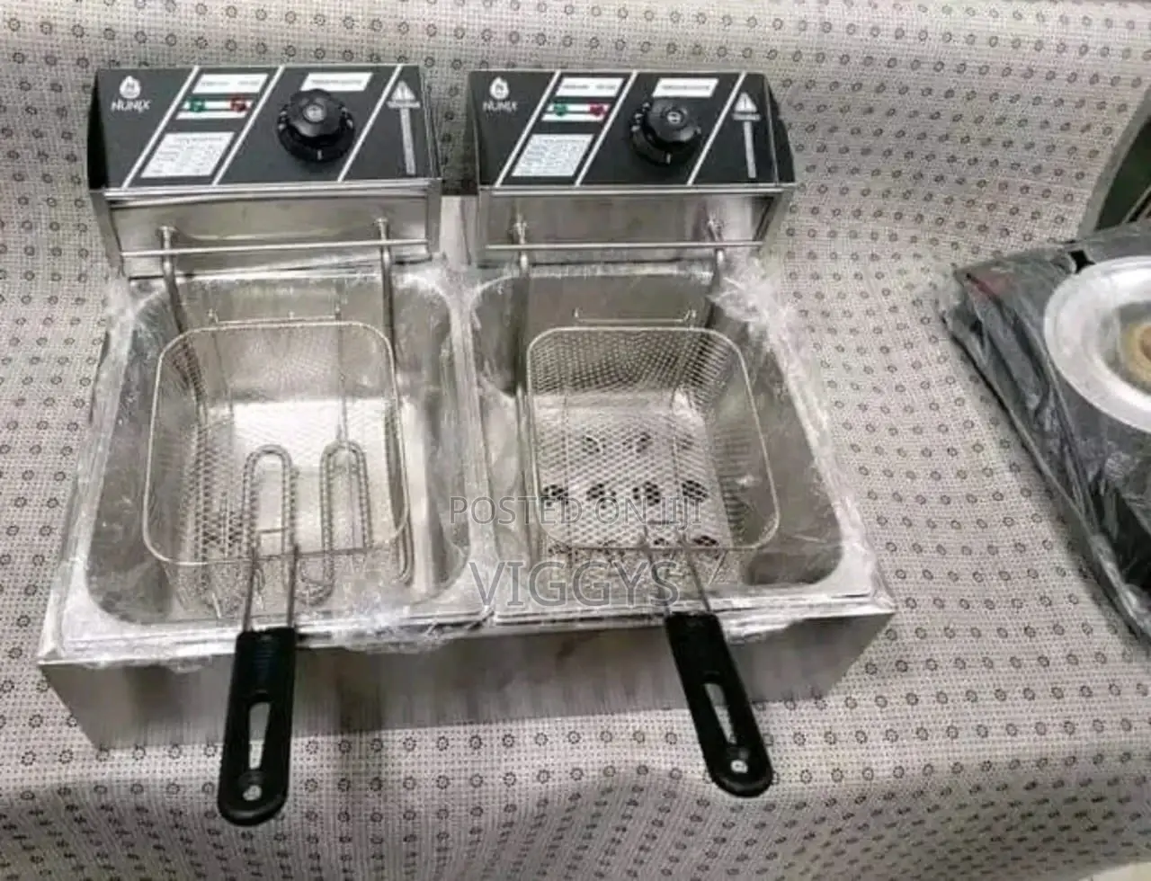 Brand New Nunix Double Deep Fryer 6l +6l