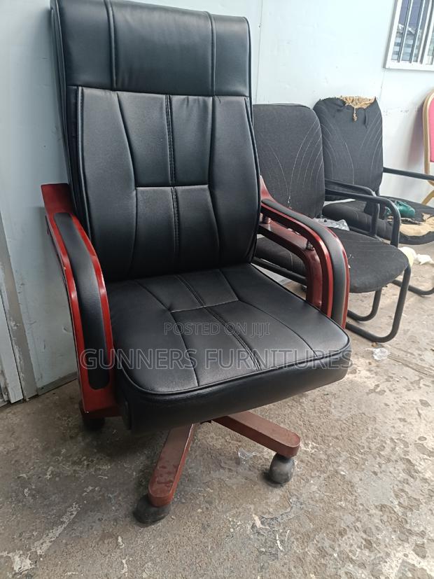 Executive Office Chair Executive Office Chair Office - thumbnail 2