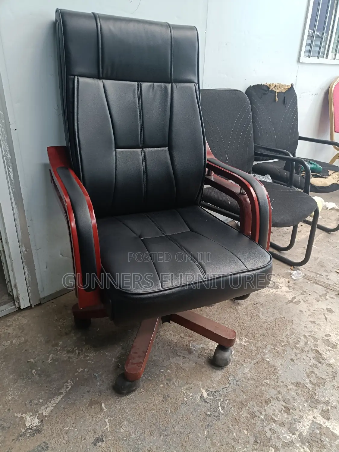 Executive Office Chair Executive Office Chair