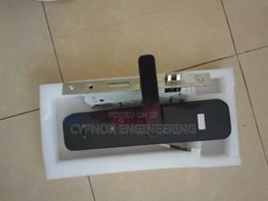 Battery Powered Smart Door Lock - thumbnail 2