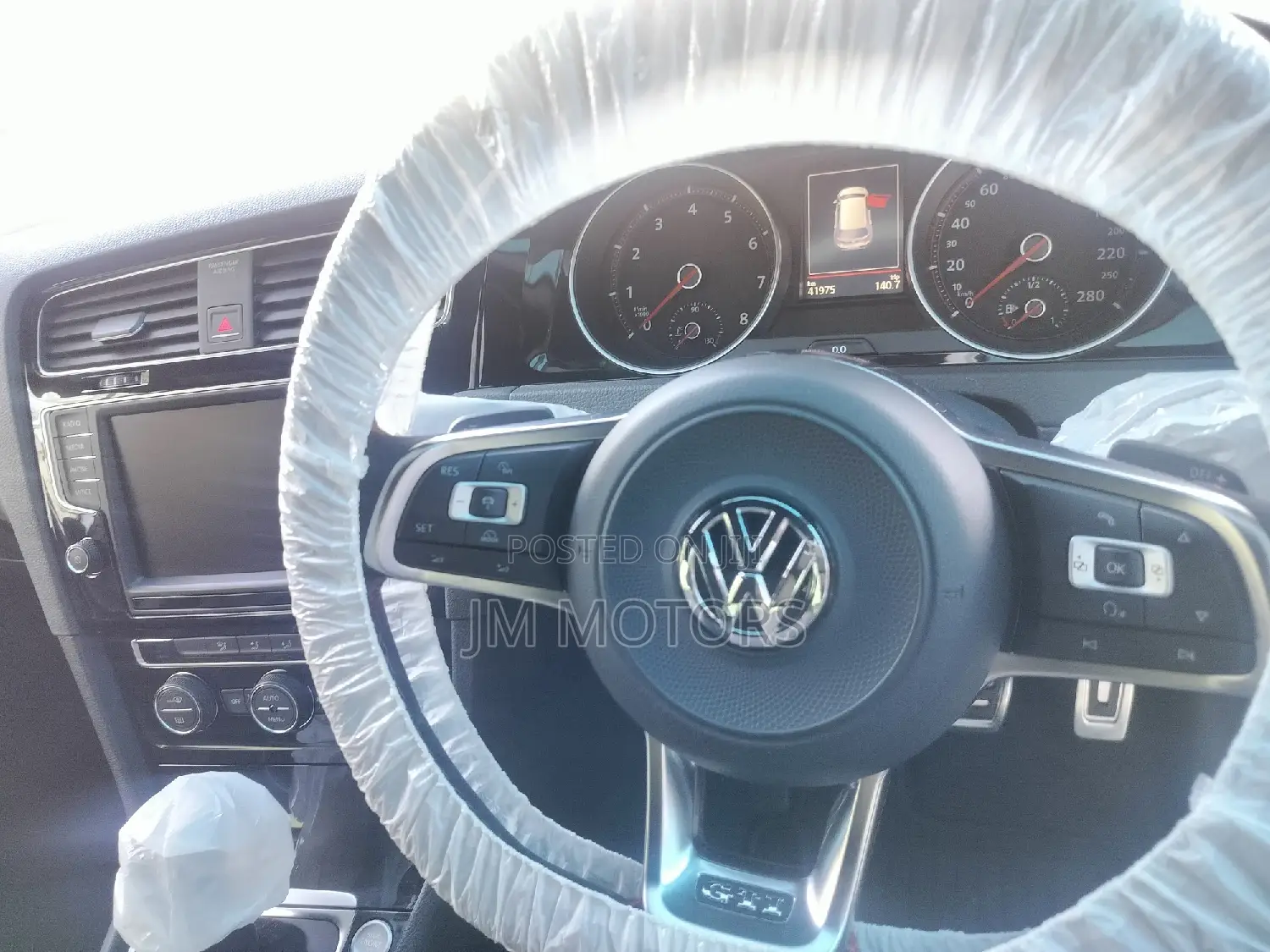 Volkswagen Golf GTI 2018 White