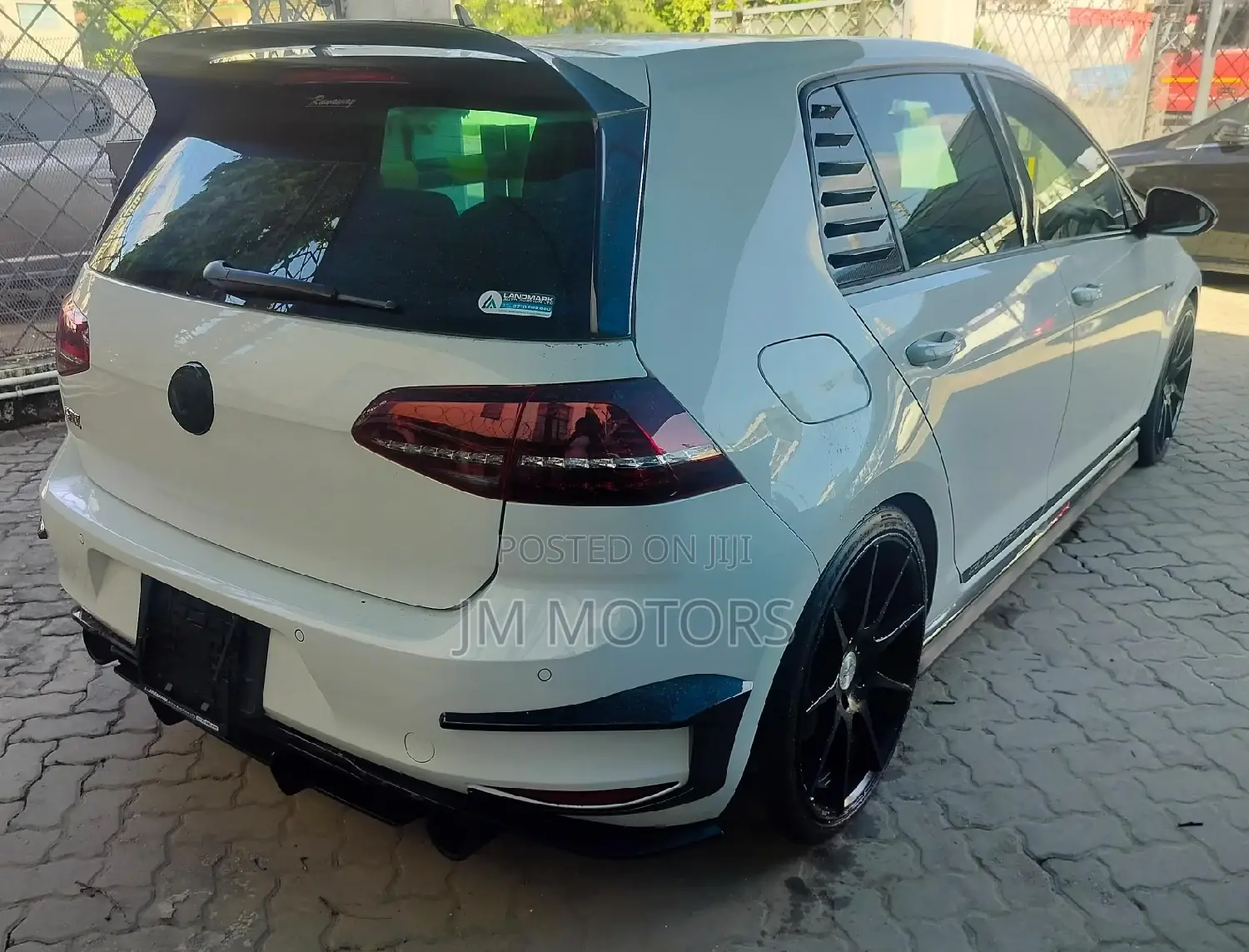 Volkswagen Golf GTI 2018 White