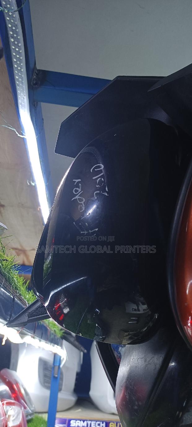 Filder Axio 2010 Sidemirror