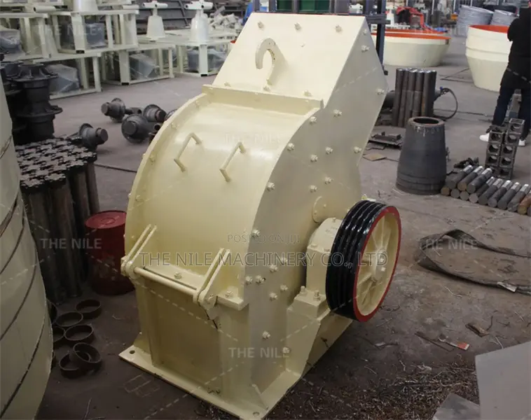 Rock Crusher Stone Crushing Machine Mobile Hammer Crusher