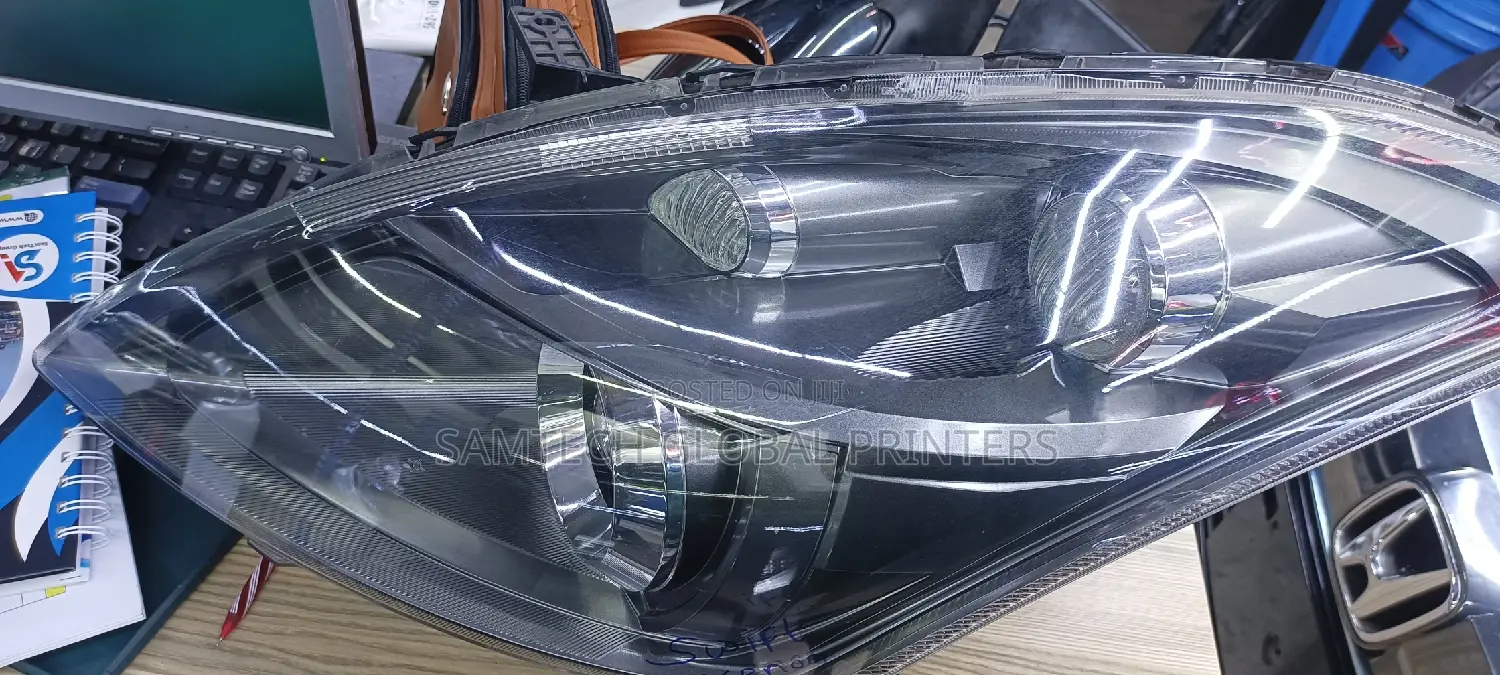High Grade Swift 2015 Headlight