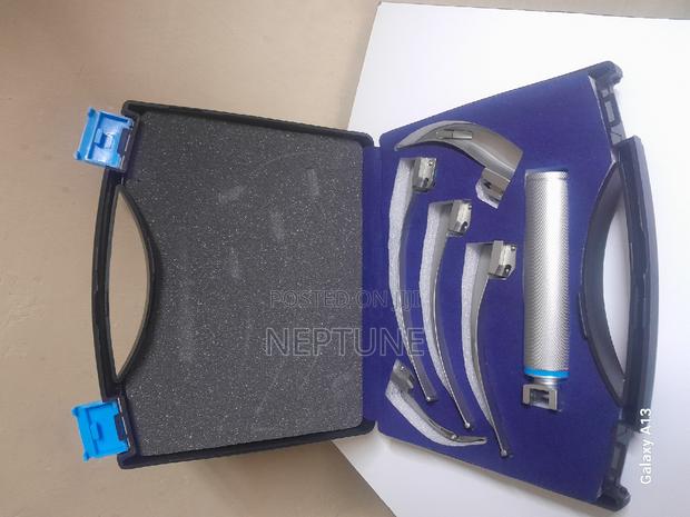 5 Blade Laryngoscope - main view