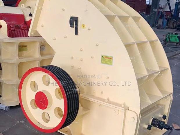 Hammer Mill Crusher for Gold Mining Stone Hammer Crusher - thumbnail 3