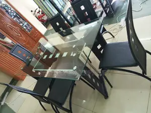 Imported Morden Dinning Table 6 Seater Glass