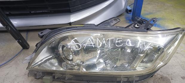 Quality Vanguard 2012 Headlight - main view