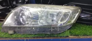 (Quality Vanguard 2012 Headlight