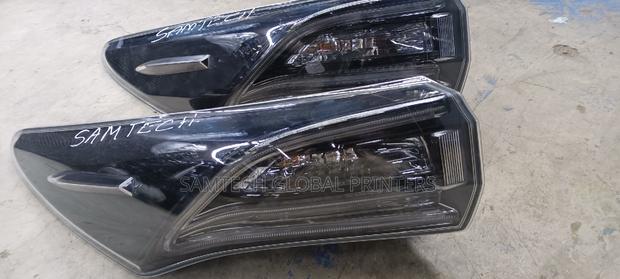 Harrier 2015 Headlight