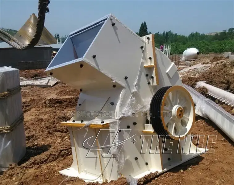 New Ore Crushing Machine Limestone Hammer Crusher for Sale