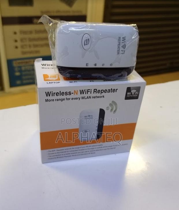 *Wifi Extender 300 MBPS Wifi Repeater Wifi Range Extender* - main view