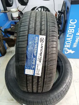 225/55r17 Lancaster Tyre