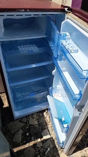 Mika 190L Fridge