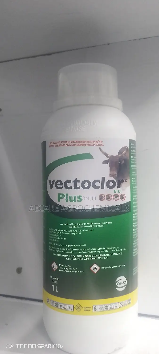 Vectoclor PLUS Acaricide Parasitide / Repellent 1litre